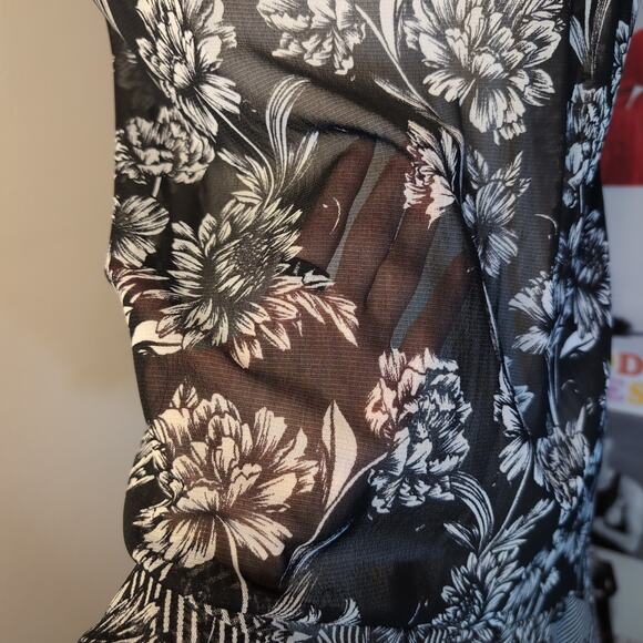 Whimsygoth Floral Sheer Top - Picture 5 of 6